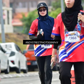 Runner Photo 5946543