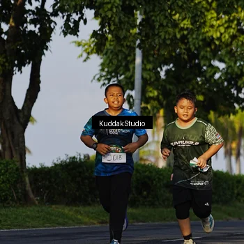 Runner Photo 5946573