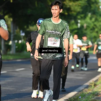 Runner Photo 5946610