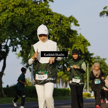 Runner Photo 5946643