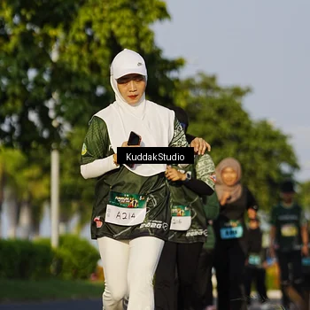 Runner Photo 5946645