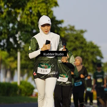 Runner Photo 5946649