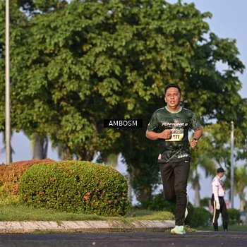 Runner Photo 5946683
