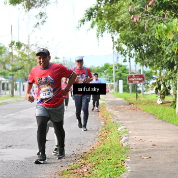 Runner Photo 5946774