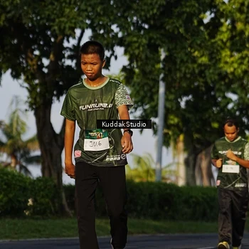 Runner Photo 5946795