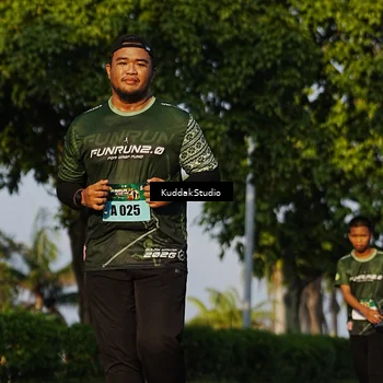 Runner Photo 5946823