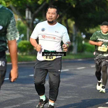 Runner Photo 5946858