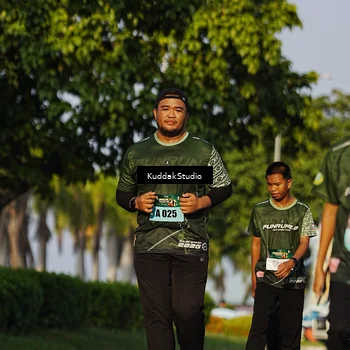 Runner Photo 5946876