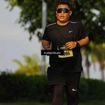 Runner Photo 5946902