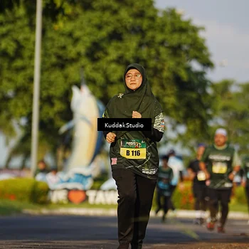Runner Photo 5946990