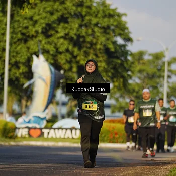 Runner Photo 5947005