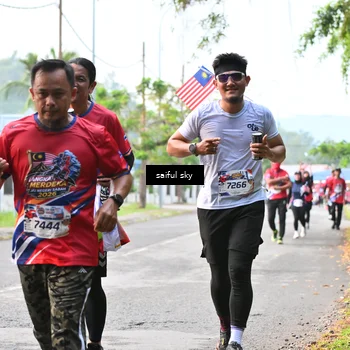 Runner Photo 5947015