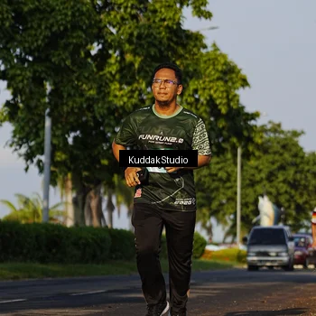 Runner Photo 5947038