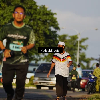 Runner Photo 5947049