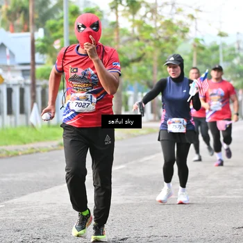 Runner Photo 5947136