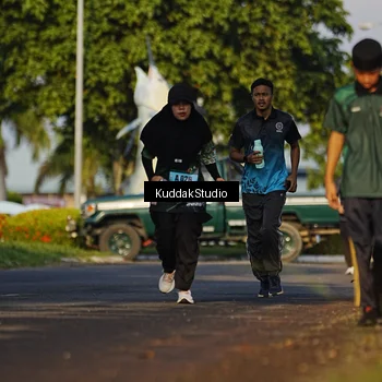 Runner Photo 5947152