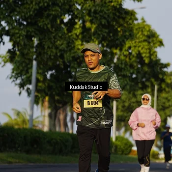 Runner Photo 5947265