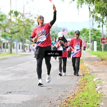 Runner Photo 5947296