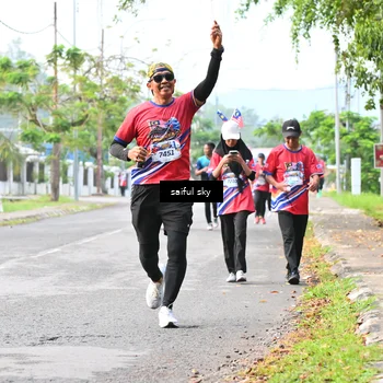Runner Photo 5947331
