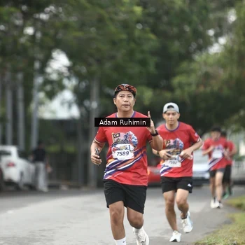 Runner Photo 5947391