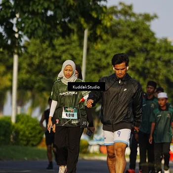 Runner Photo 5947413