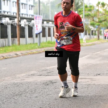 Runner Photo 5947525
