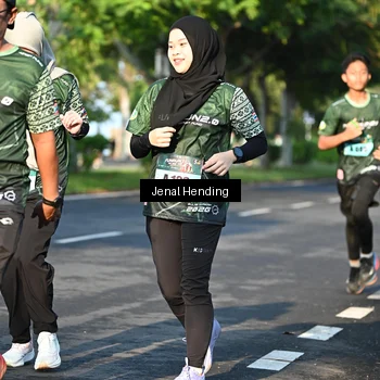 Runner Photo 5947536