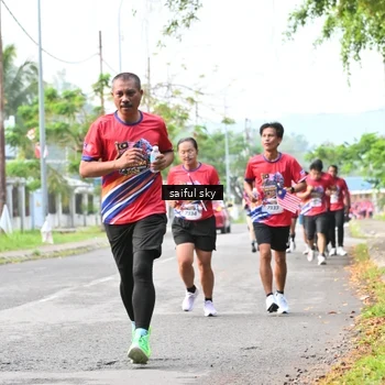 Runner Photo 5947595