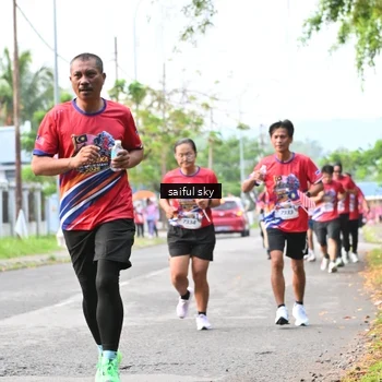 Runner Photo 5947622