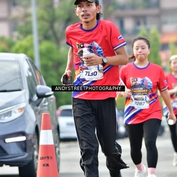 Runner Photo 5947631