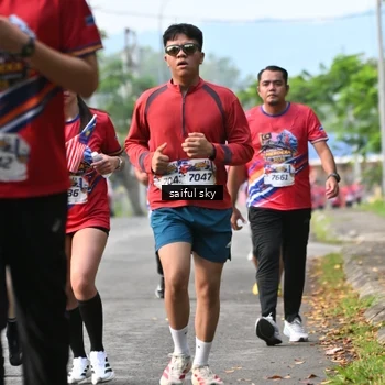 Runner Photo 5947661