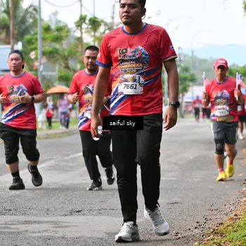 Runner Photo 5947735