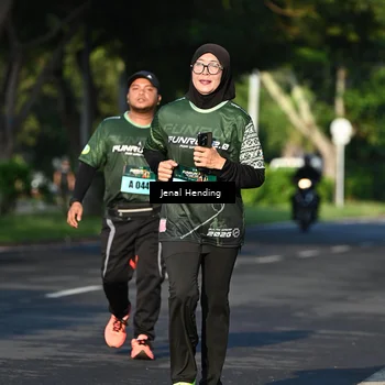 Runner Photo 5947808