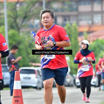 Runner Photo 5947814