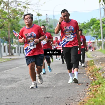 Runner Photo 5947816