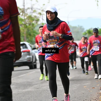 Runner Photo 5947872
