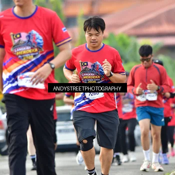 Runner Photo 5947894