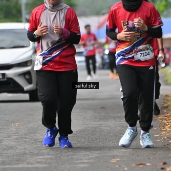 Runner Photo 5947996