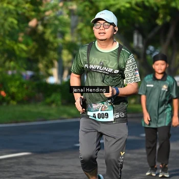 Runner Photo 5948001