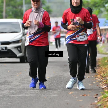 Runner Photo 5948012