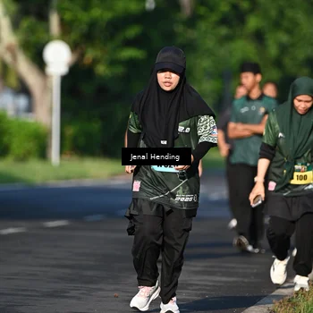 Runner Photo 5948075