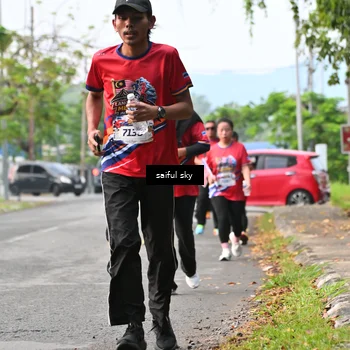 Runner Photo 5948076