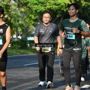 Runner Photo 5948240