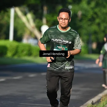 Runner Photo 5948439