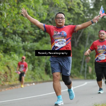 Runner Photo 5948773
