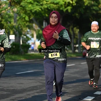 Runner Photo 5949063