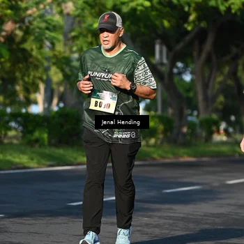 Runner Photo 5949624