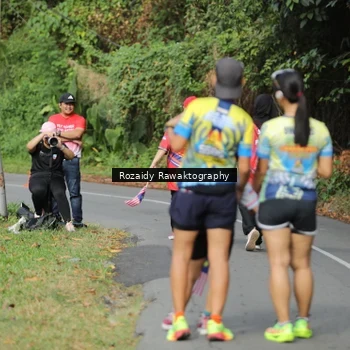 Runner Photo 5949634