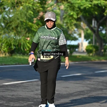 Runner Photo 5949759