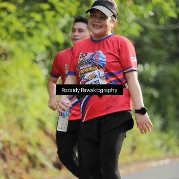 Runner Photo 5949799